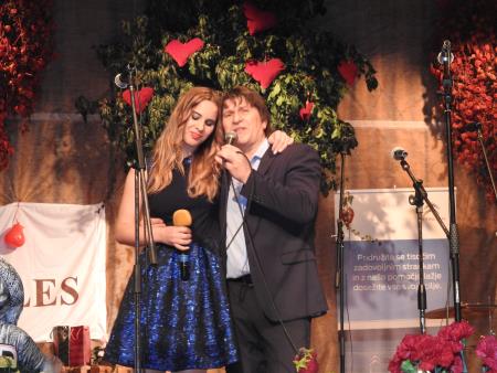 Valentinov glasbeno-humoristični koncert Franca Gorze z gosti 111